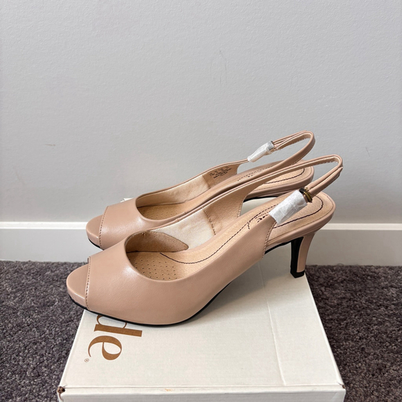Life Stride Women's 7 Teller Light Beige Neutral Slingback Peep Toe Pumps NIB - Picture 9 of 13